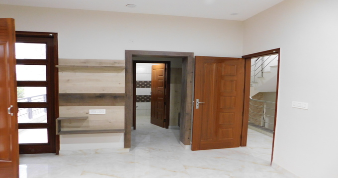 3 bhk |1251 sq ft |Independent Floor |Independent House |Plot |Duplex|Flat| Villa| Mohali | Kharar | Chandigarh| Punjab | Zirakpur| Sunny Enclave |apnaaghar.com | 9781191177