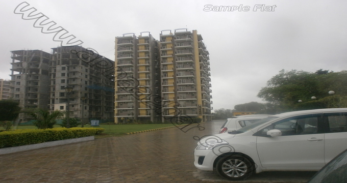 3 BHK flat with servant room 1417 sq ft 1st floor of S+13 | Patiala Zirakpur Highway | Punjab | Apnaaghar.com